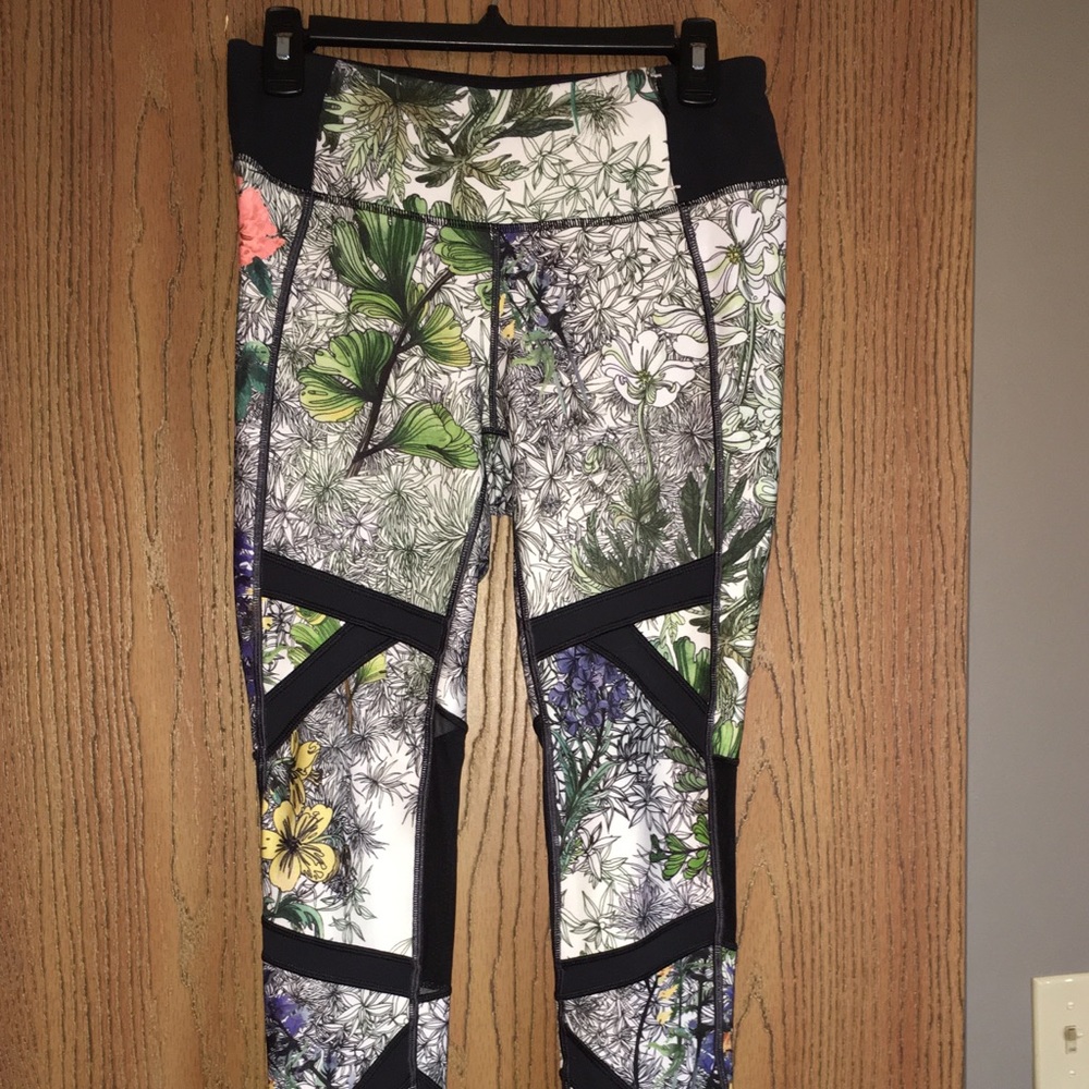 CALIA limited edition floral leggings.